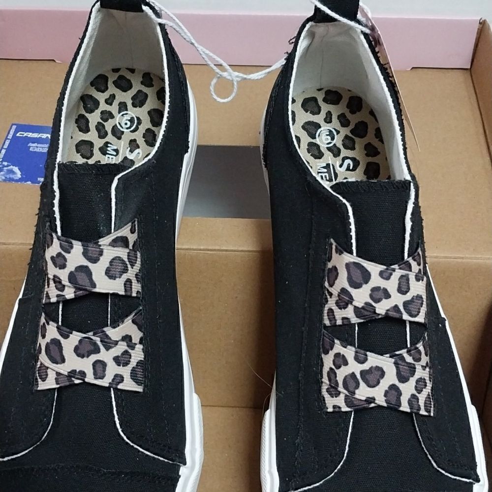 Serra Ladies Canvas Sneakers...NEW - Picture 9 of 11